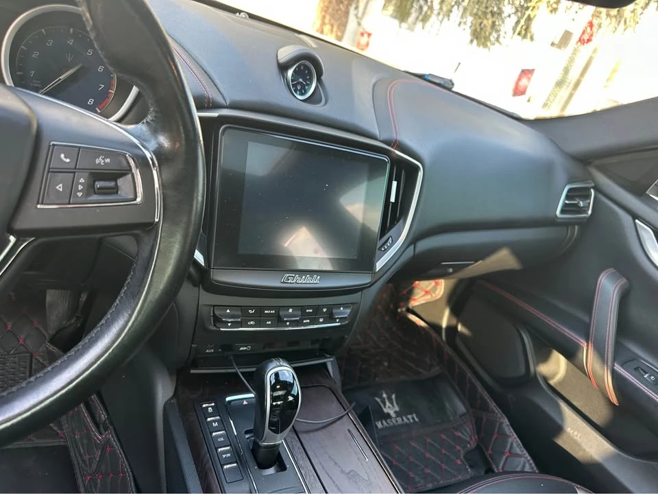 2018 Maserati Ghibli 3rd Gen - Image 6 of 10