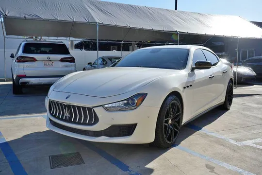 2018 Maserati Ghibli