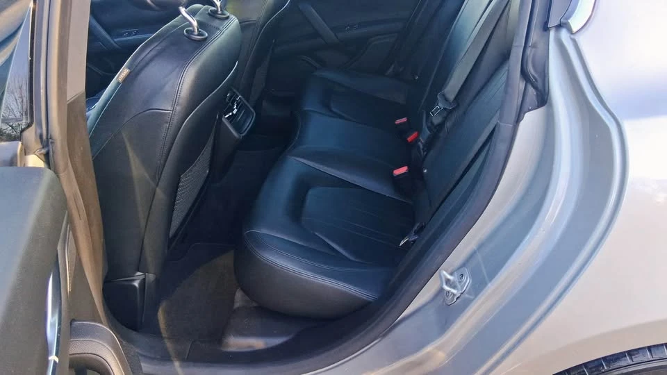 2018 Maserati Ghibli 3rd Gen - Image 9 of 12