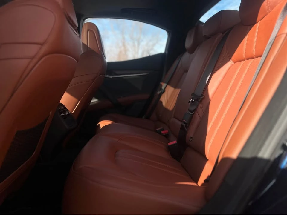 2018 Maserati Ghibli 3rd Gen - Image 19 of 19