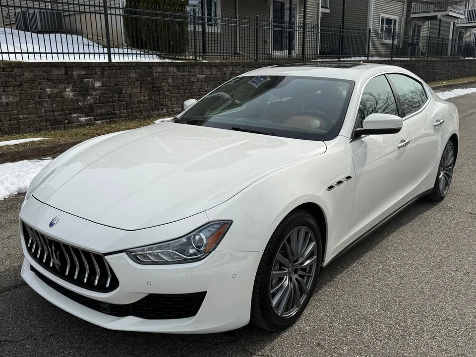2018 Maserati Ghibli 3rd Gen - Image 9 of 19