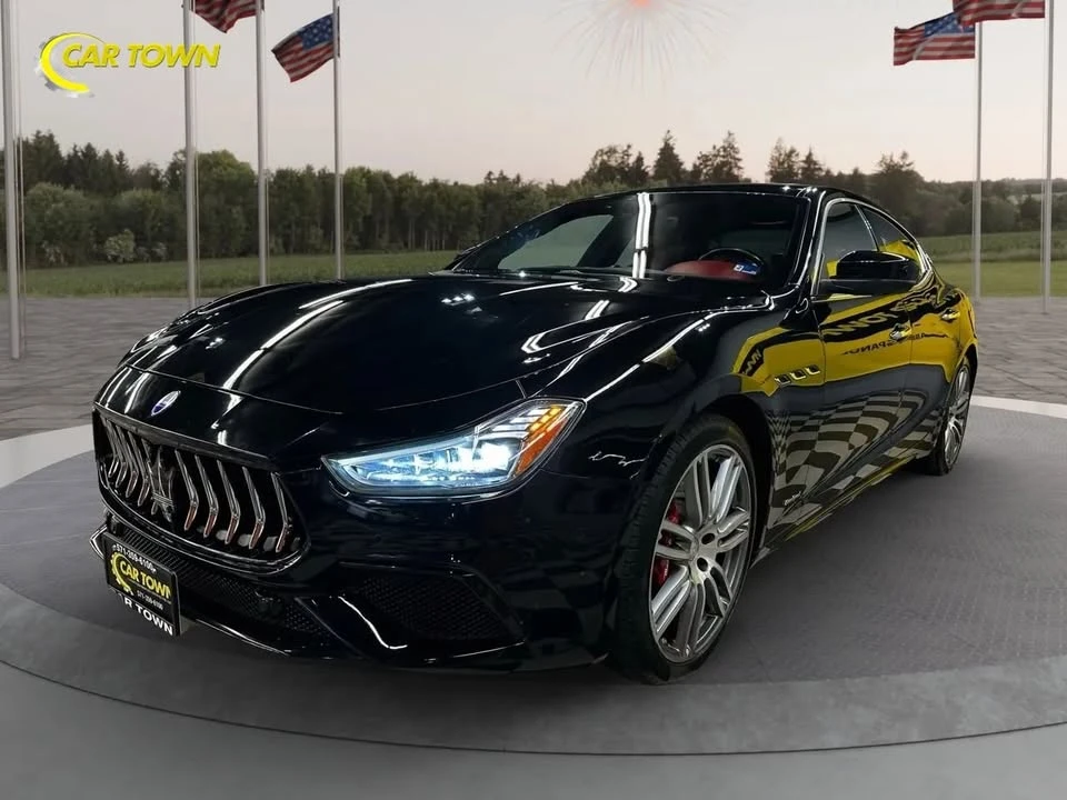 2018 Maserati Ghibli 3rd Gen - Image 2 of 20