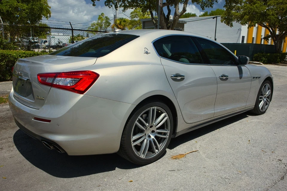 2018 Maserati Ghibli 3rd Gen - Image 7 of 20