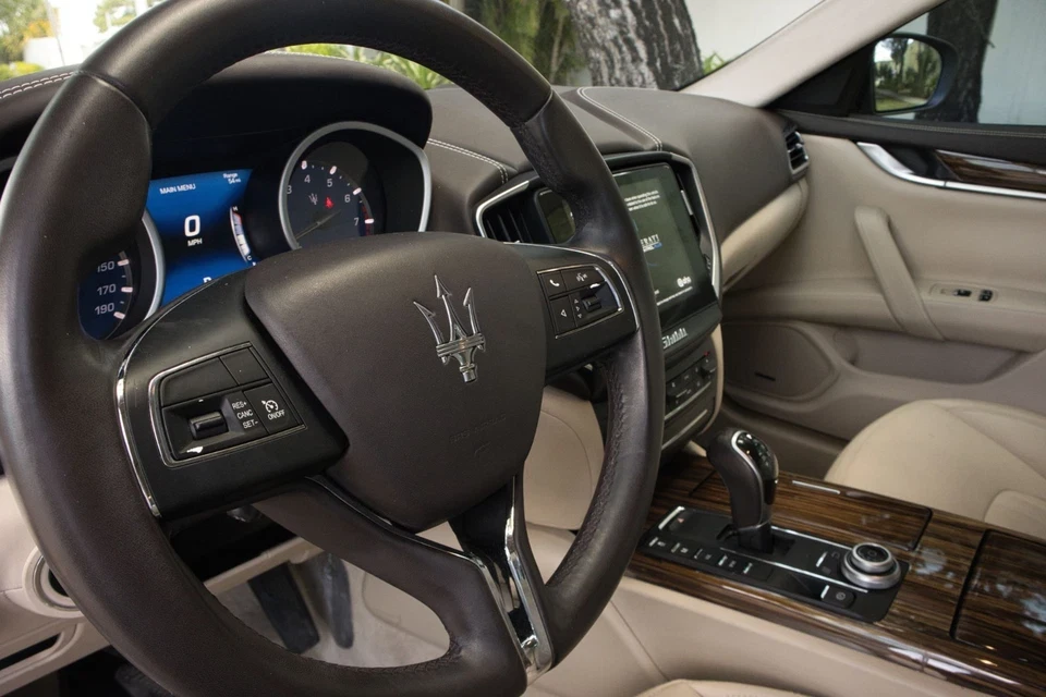 2018 Maserati Ghibli 3rd Gen - Image 16 of 20