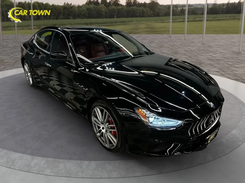 2018 Maserati Ghibli 3rd Gen - Image 5 of 20
