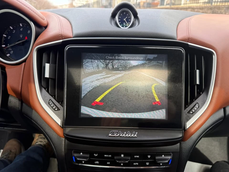 2018 Maserati Ghibli 3rd Gen - Image 17 of 19