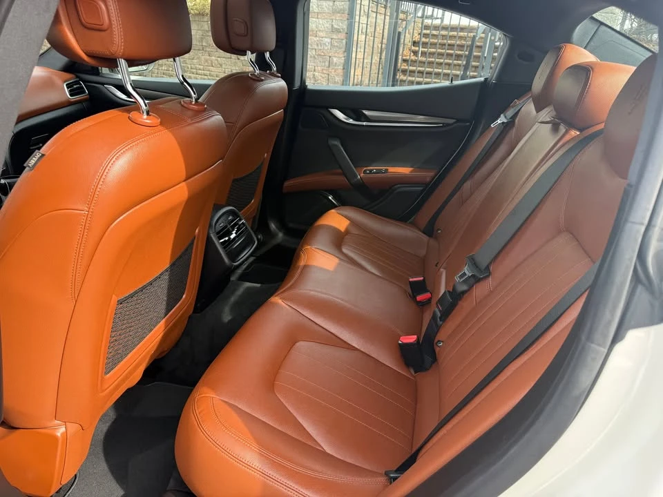 2018 Maserati Ghibli 3rd Gen - Image 12 of 19