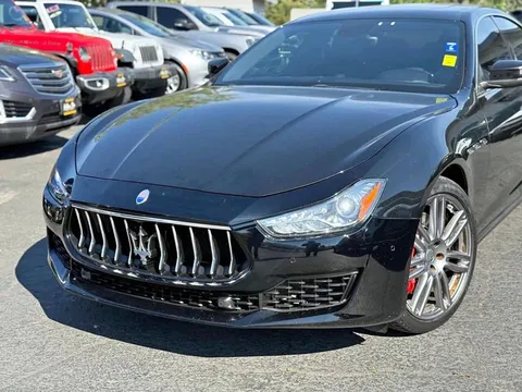 2018 Maserati Ghibli S