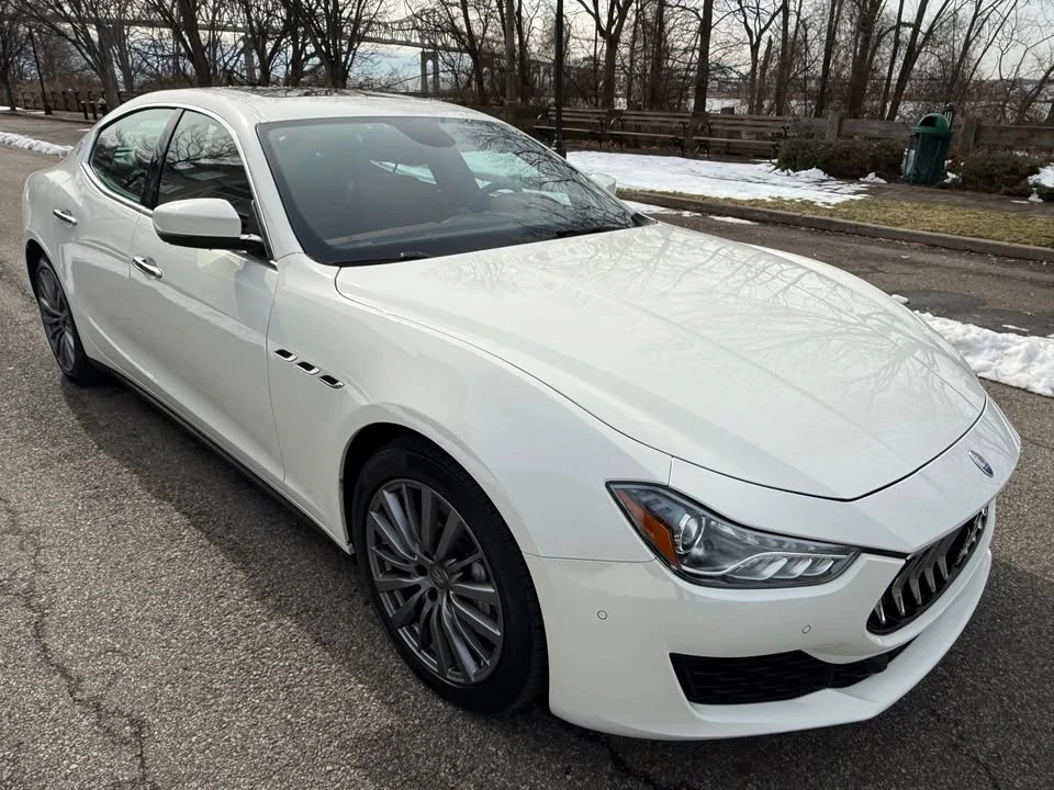 2018 Maserati Ghibli 3rd Gen - Image 5 of 19