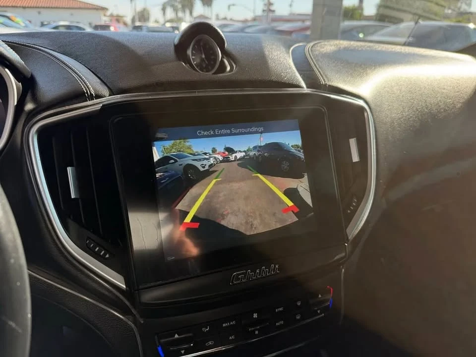 2018 Maserati Ghibli 3rd Gen - Image 13 of 19