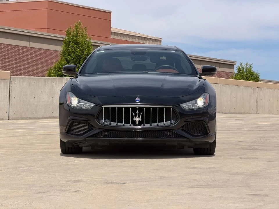 2018 Maserati - Image 2 of 16