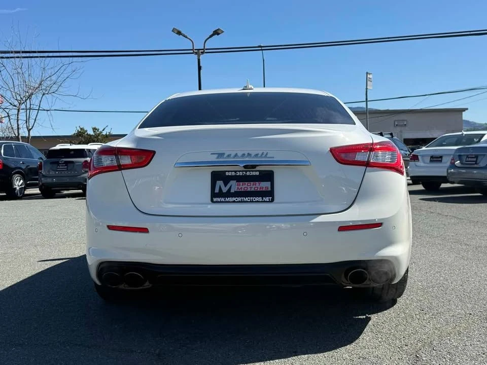 2018 Maserati Ghibli 3rd Gen - Image 10 of 19