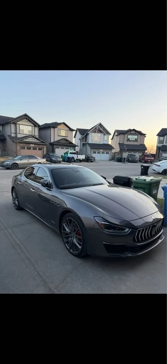 2018 Maserati Ghibli 3rd Gen - Image 2 of 5