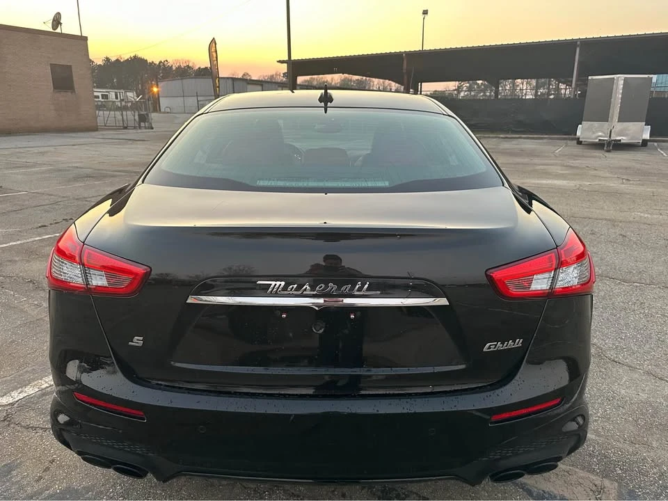 2018 Maserati Ghibli 3rd Gen - Image 15 of 19
