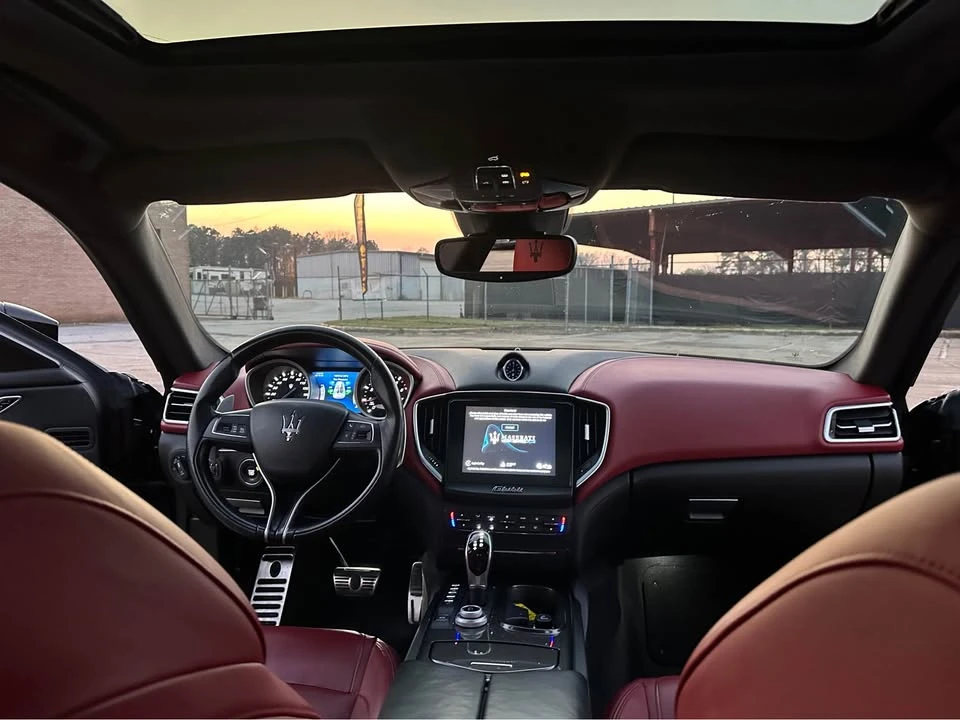 2018 Maserati Ghibli 3rd Gen - Image 5 of 19
