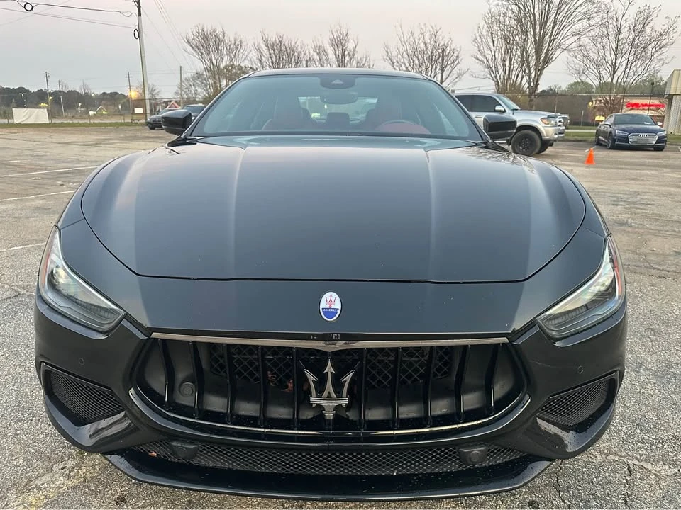 2018 Maserati Ghibli 3rd Gen - Image 17 of 19