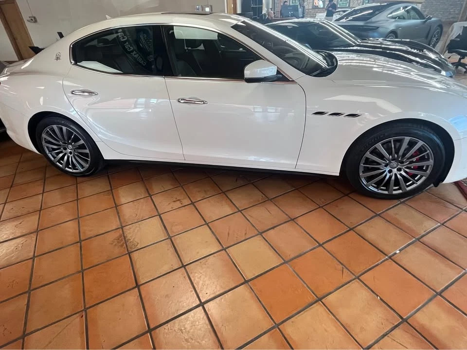 2018 Maserati Ghibli 3rd Gen - Image 4 of 10