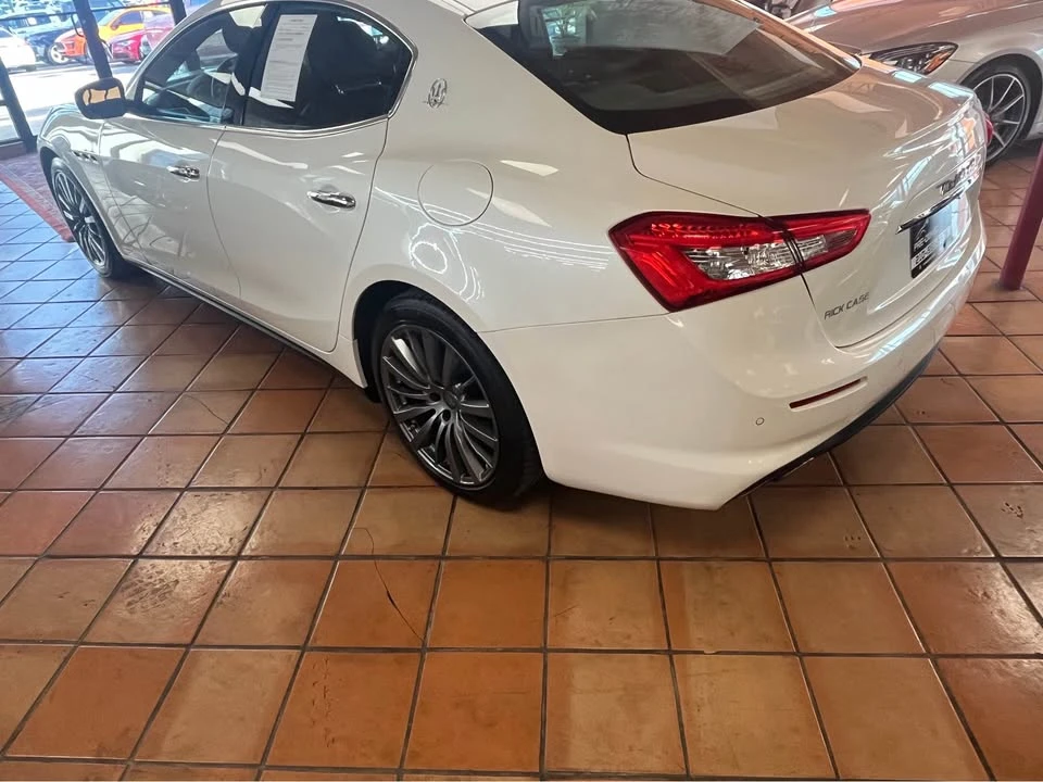 2018 Maserati Ghibli 3rd Gen - Image 7 of 10