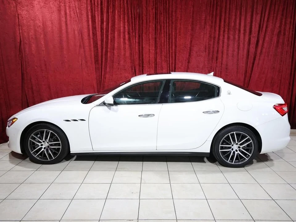 2018 Maserati Ghibli 3rd Gen - Image 2 of 18