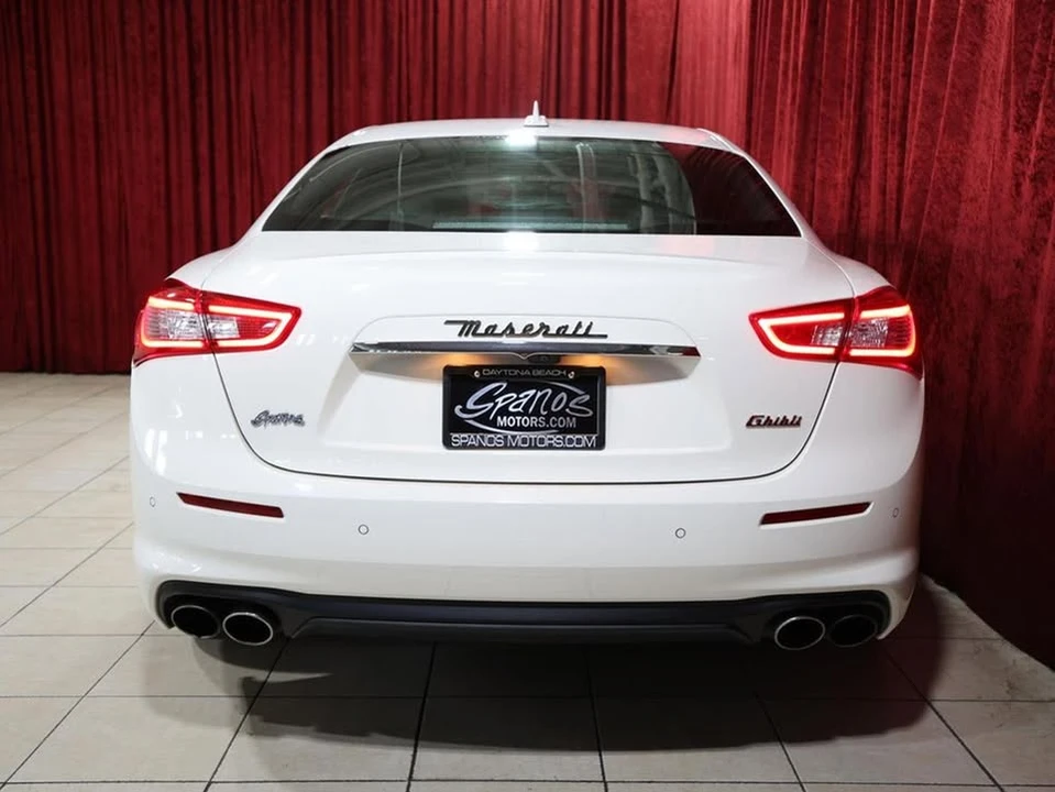 2018 Maserati Ghibli 3rd Gen - Image 8 of 18