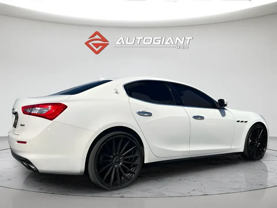 2018 Maserati Ghibli 3rd Gen - Image 6 of 17