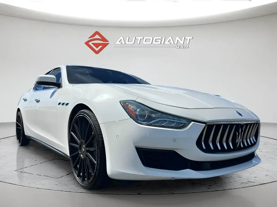 2018 Maserati Ghibli 3rd Gen - Image 8 of 17