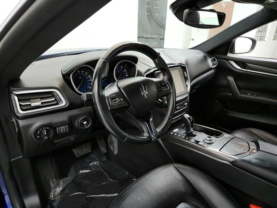 2018 Maserati Ghibli 3rd Gen - Image 13 of 21