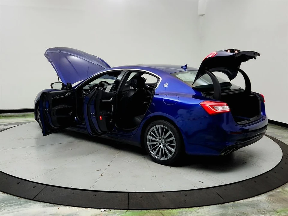 2018 Maserati Ghibli 3rd Gen - Image 12 of 21