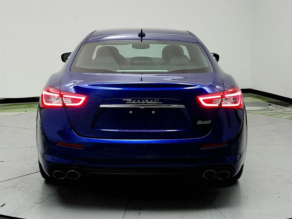 2018 Maserati Ghibli 3rd Gen - Image 6 of 21