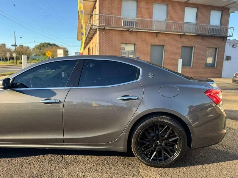 2018 Maserati Ghibli 3rd Gen - Image 8 of 12