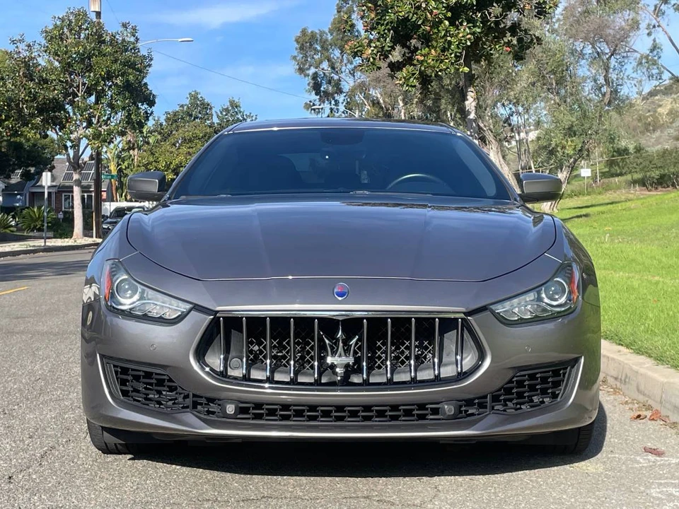 2018 Maserati Ghibli 3rd Gen - Image 9 of 15