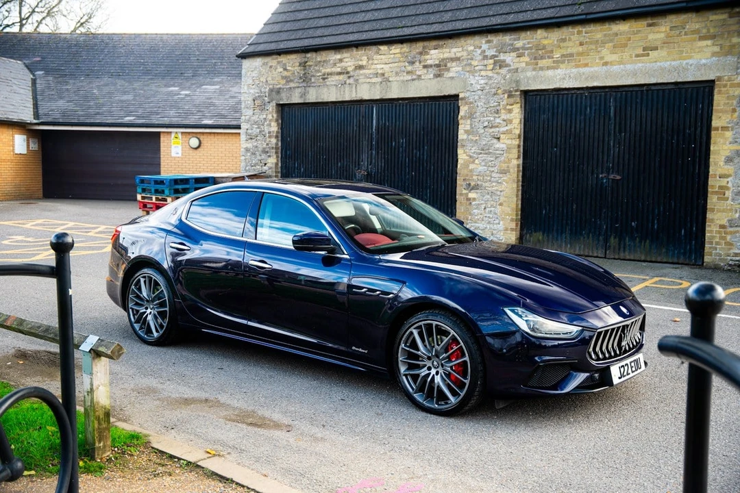 2018 Maserati Ghibli 3rd Gen - Image 25 of 30