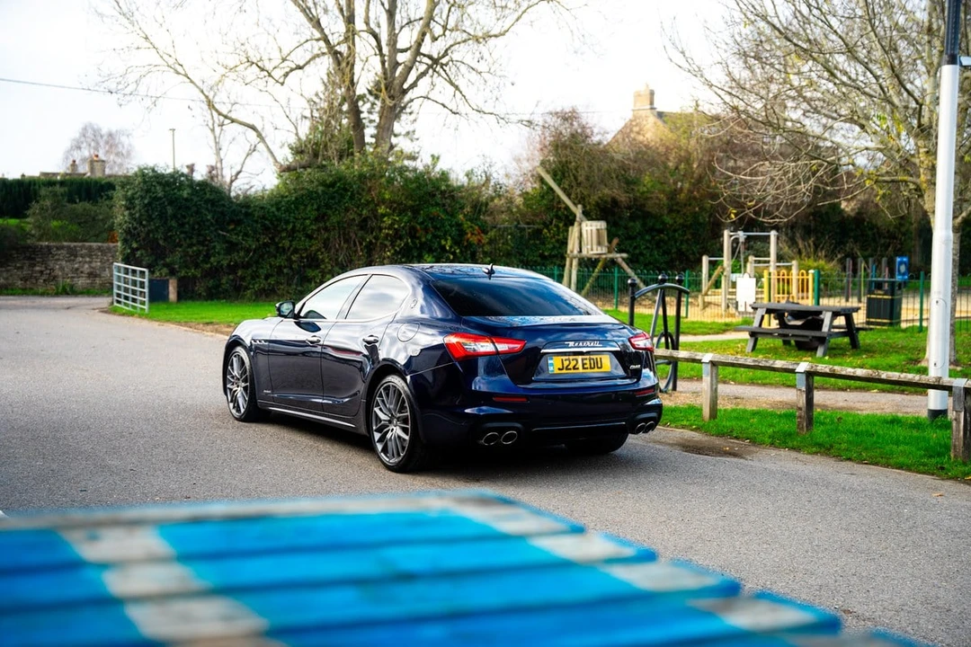 2018 Maserati Ghibli 3rd Gen - Image 15 of 30