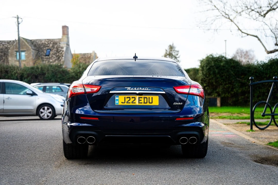 2018 Maserati Ghibli 3rd Gen - Image 17 of 30