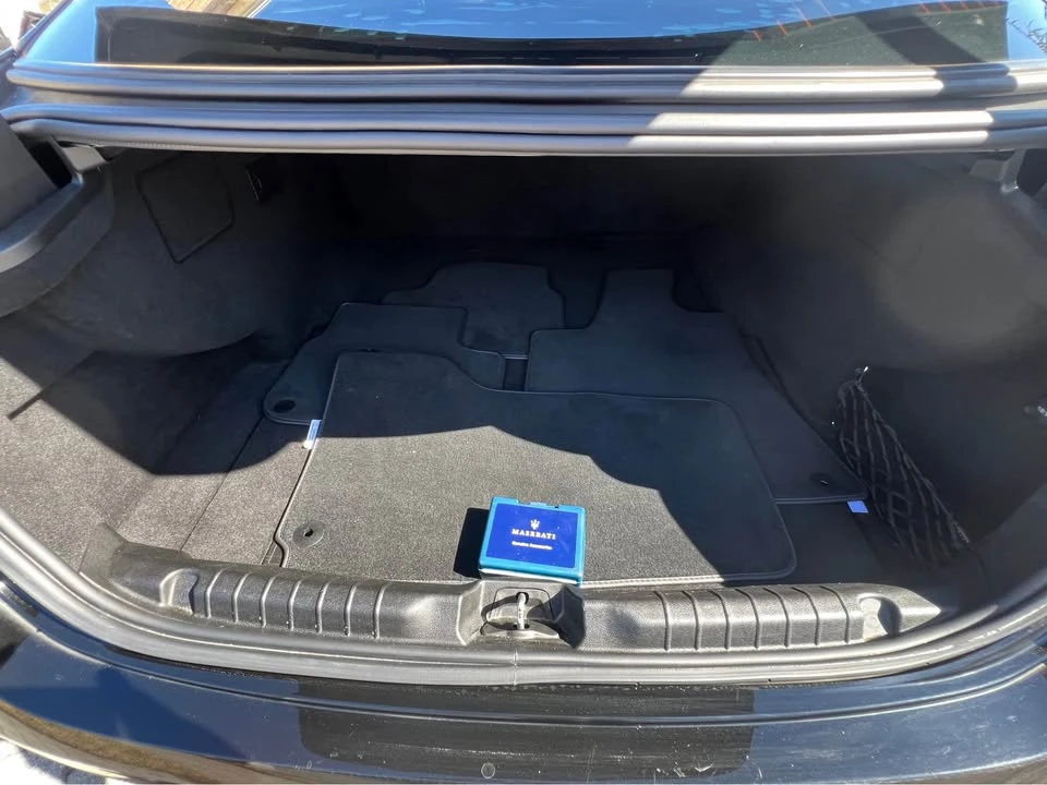 2018 Maserati Ghibli - Image 15 of 20