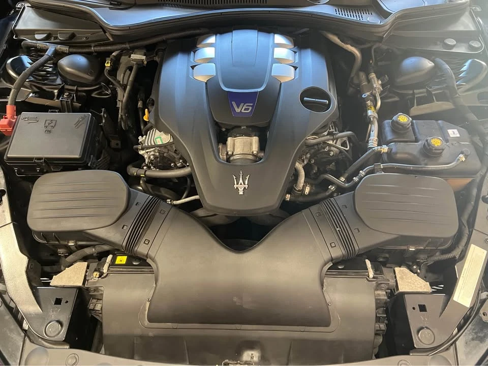 2018 Maserati Ghibli - Image 18 of 20