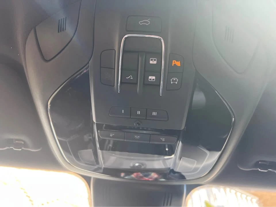 2018 Maserati Ghibli - Image 9 of 20