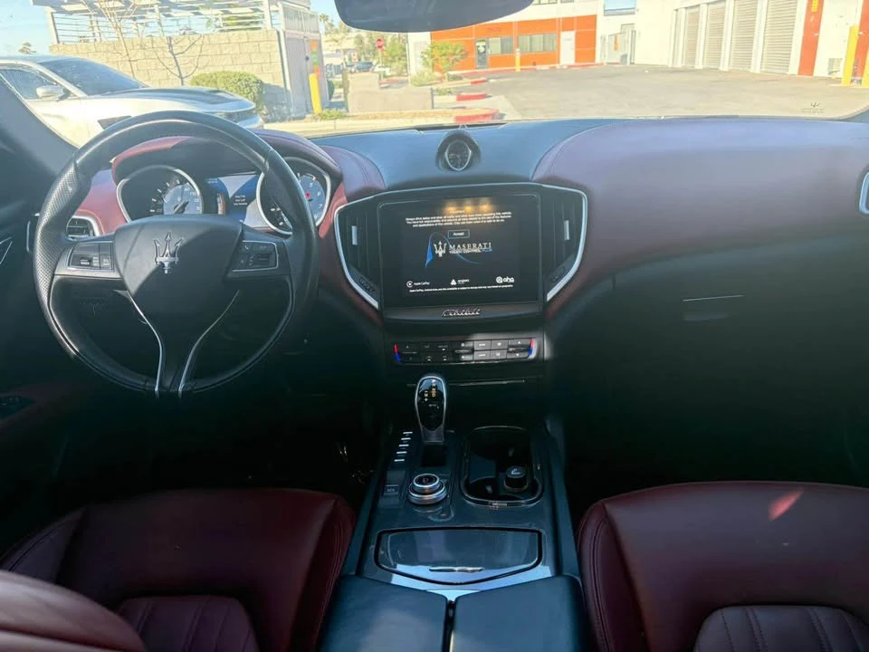 2018 Maserati Ghibli 3rd Gen - Image 9 of 16