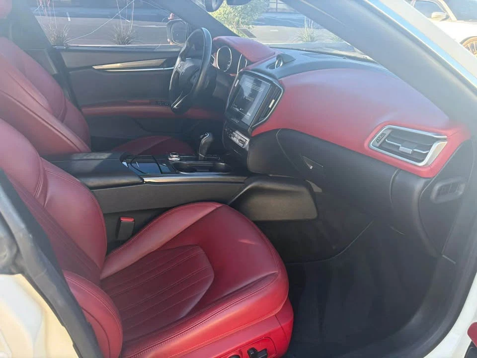 2018 Maserati Ghibli 3rd Gen - Image 12 of 16