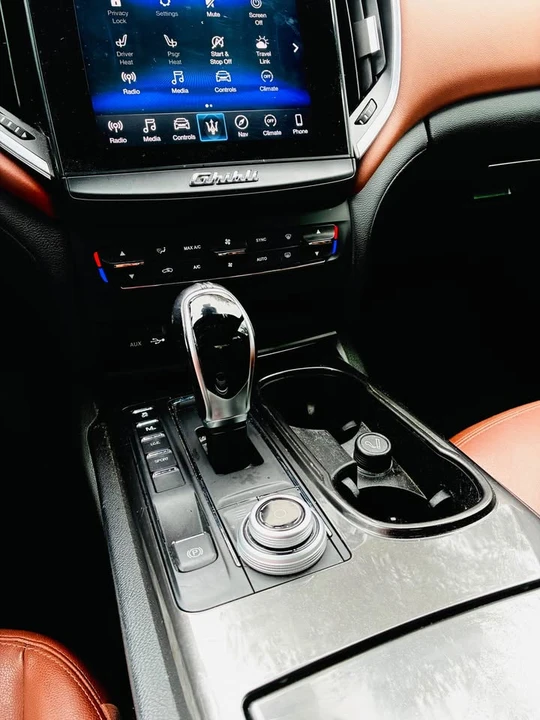 2018 Maserati Ghibli 3rd Gen - Image 13 of 20