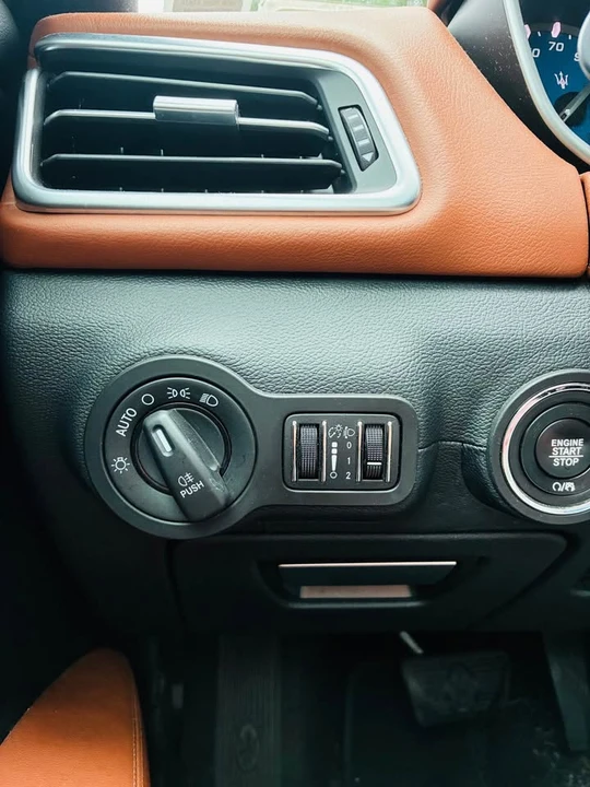 2018 Maserati Ghibli 3rd Gen - Image 14 of 20