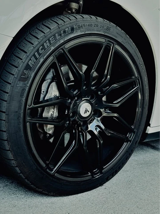 2018 Maserati Ghibli 3rd Gen - Image 4 of 5