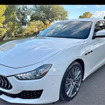 2018 Maserati Ghibli