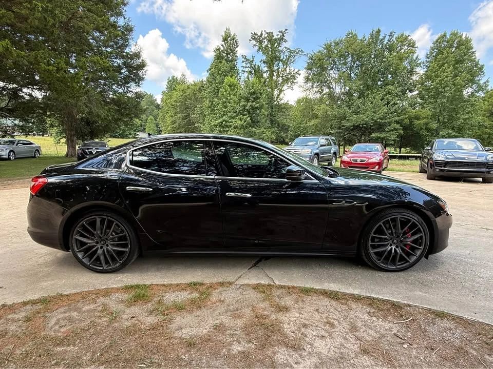 2018 Maserati Ghibli 3rd Gen - Image 5 of 19