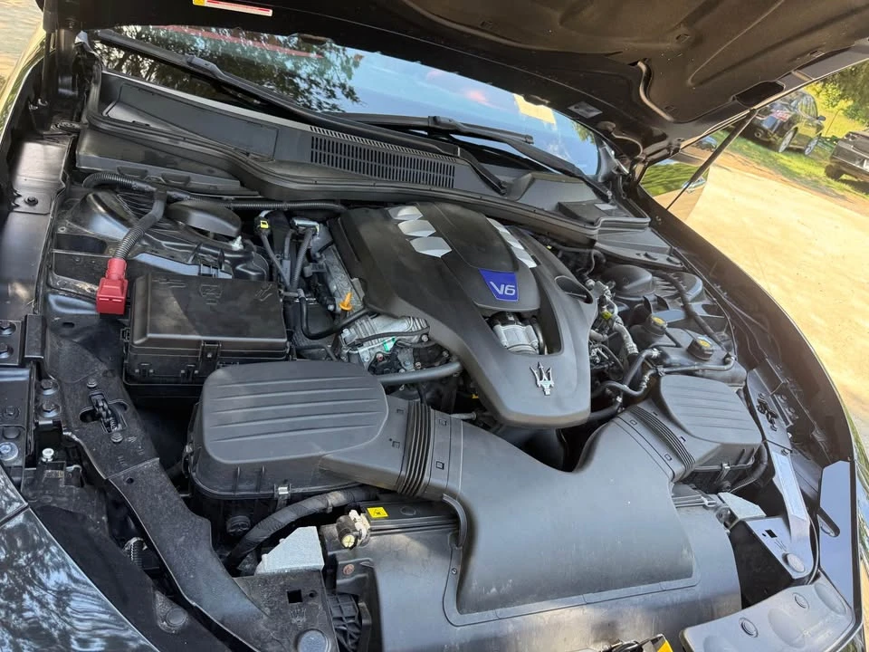 2018 Maserati Ghibli 3rd Gen - Image 15 of 19