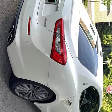 2018 Maserati Ghibli Ghibli