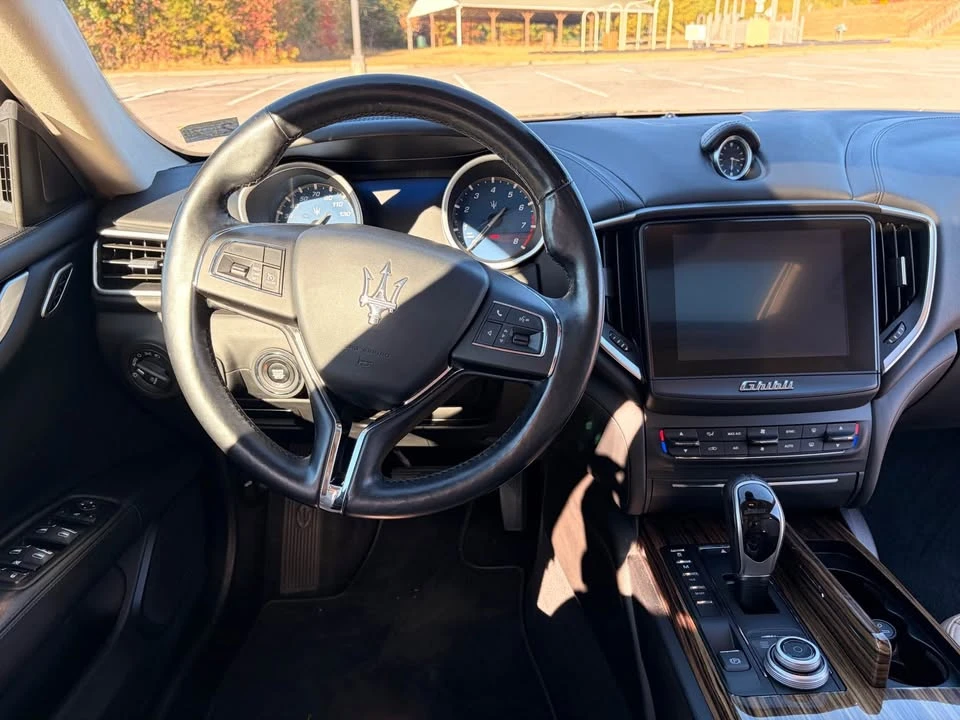 2018 Maserati Ghibli 3rd Gen - Image 12 of 20