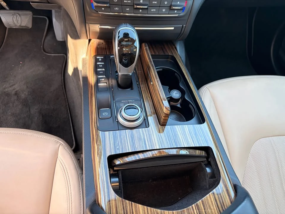 2018 Maserati Ghibli 3rd Gen - Image 16 of 20