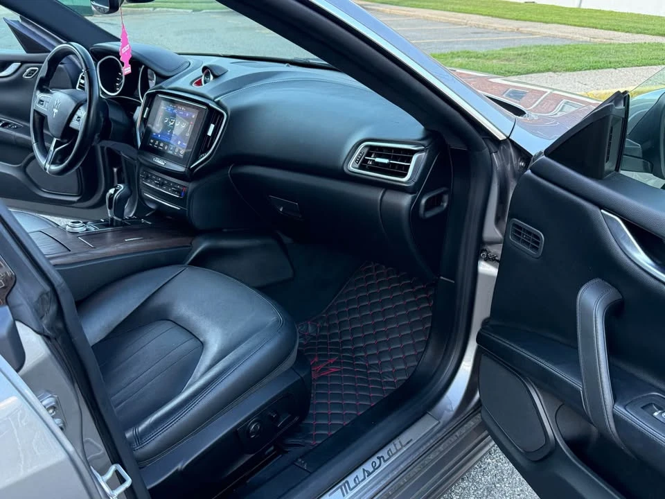 2018 Maserati Ghibli 3rd Gen - Image 18 of 20