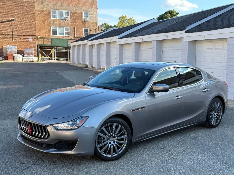 2018 Maserati Ghibli 3rd Gen - Image 2 of 20
